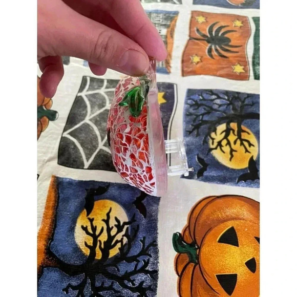 Mosaic Pumpkin Light Cover - Picture 6 of 8